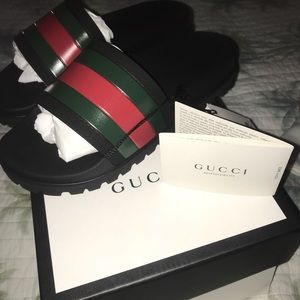 Gucci Slip On Flip Flops Black